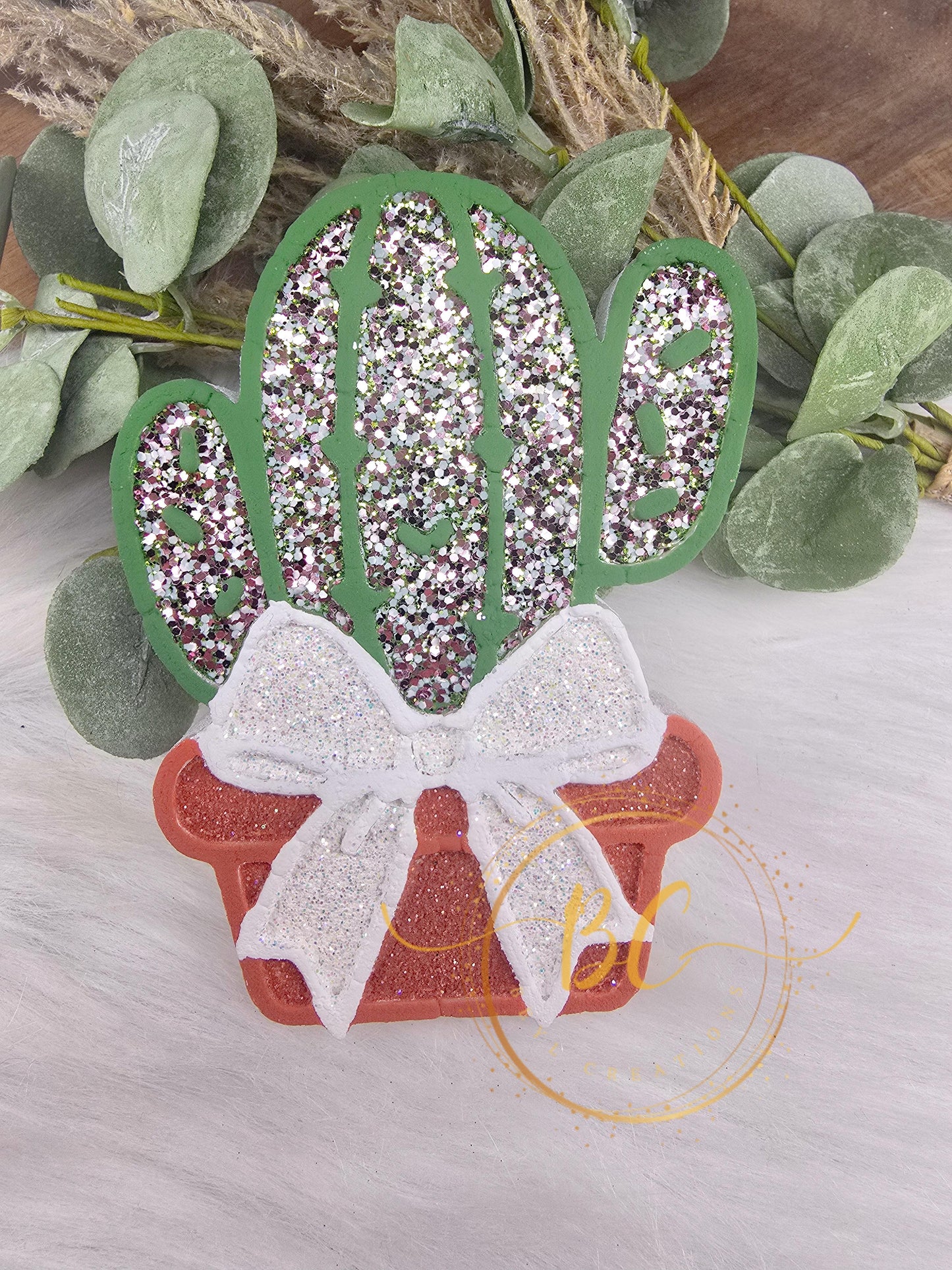 Cactus with Bow Freshie
