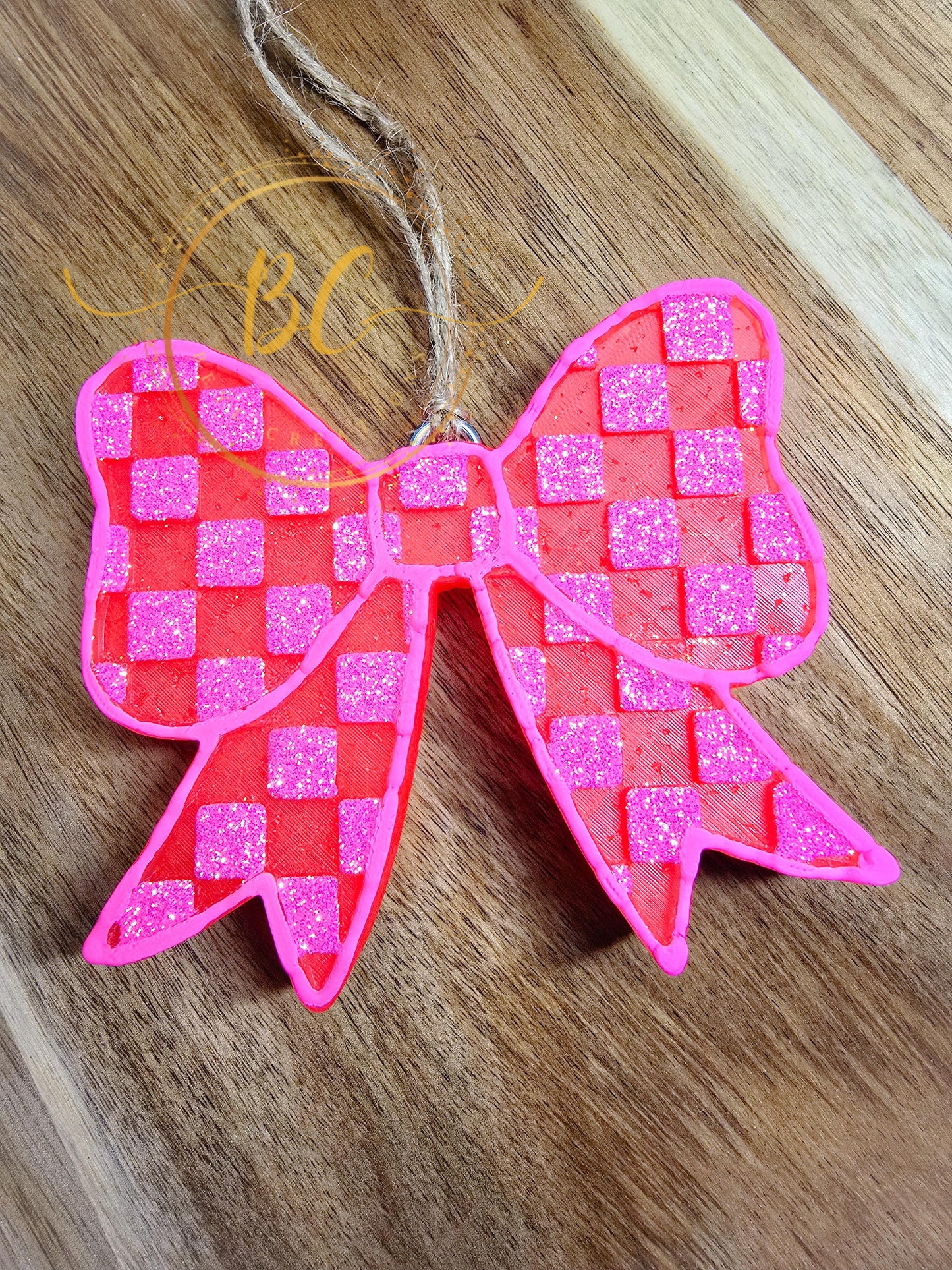 Checkered Bow Freshie