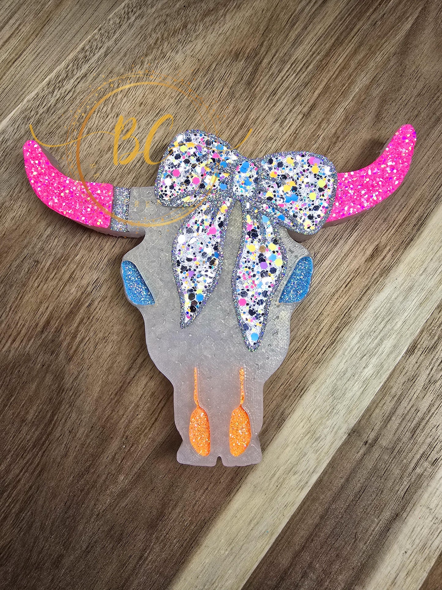 Bull Skull with Bow Freshie