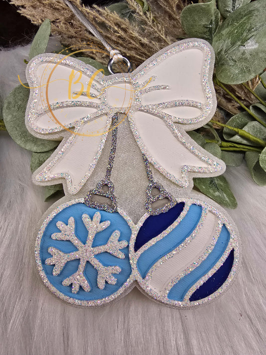 Ornaments with Bow Freshie