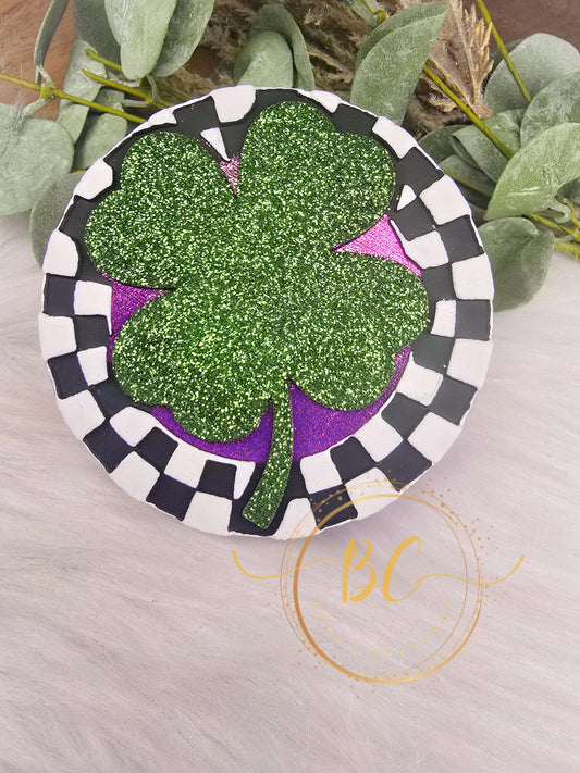 Round Checkered with Clover Freshie