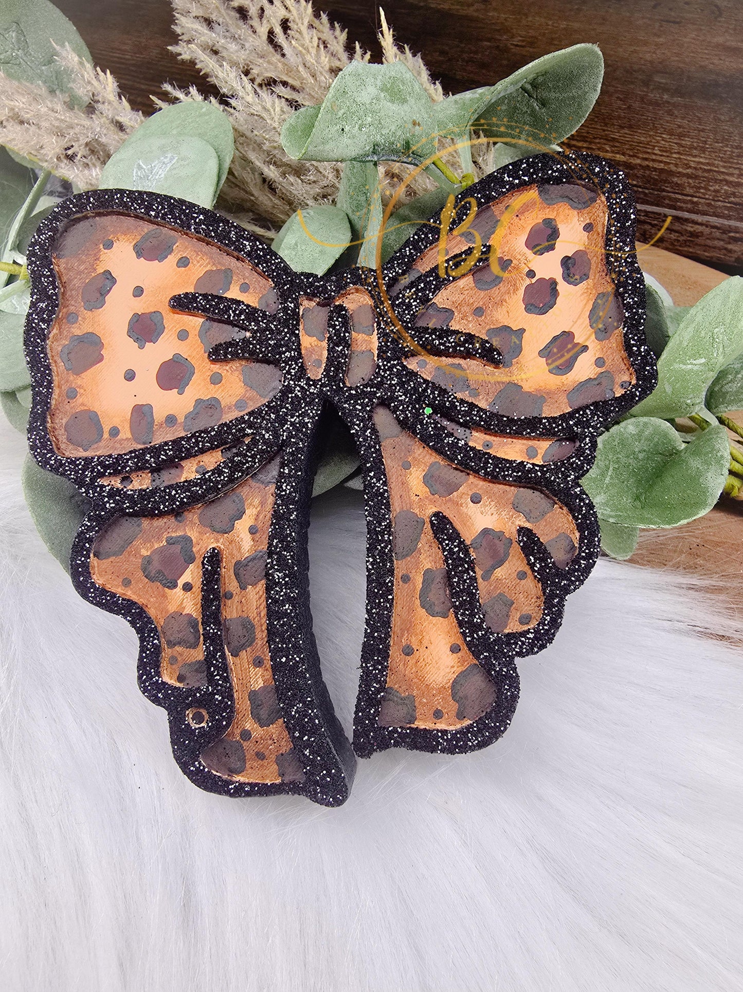 Fancy Bow Freshie