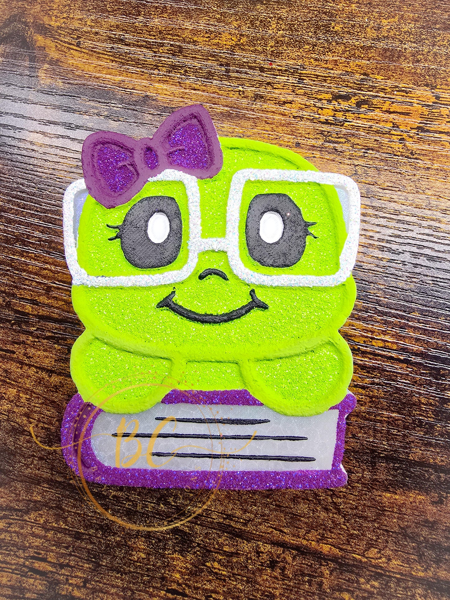 Bookworm Freshie