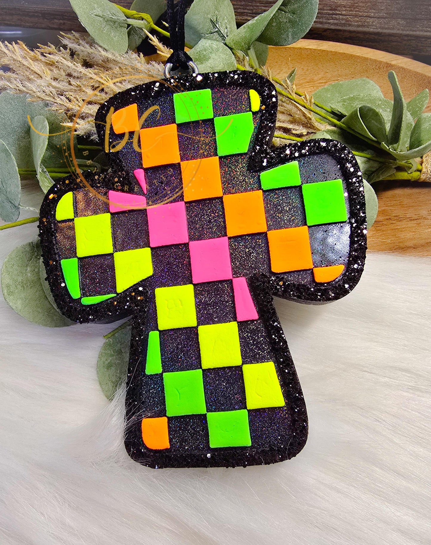 Checkered Cross Freshie